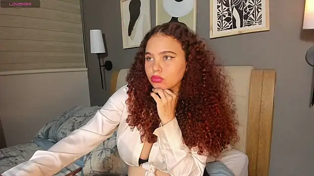 Bloom_Noor Live XXX-Chat