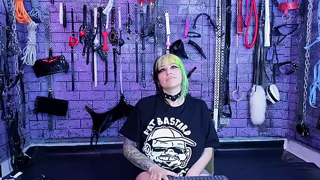 PANDORANEZZ's Webcam Show