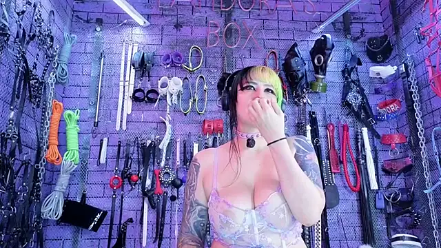 PANDORANEZZ's Live XXX Chat