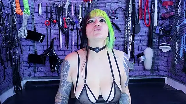 Chat XXX en directo de PANDORANEZZ