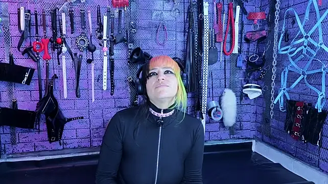צ'אט XXX בשידור חי של PANDORANEZZ