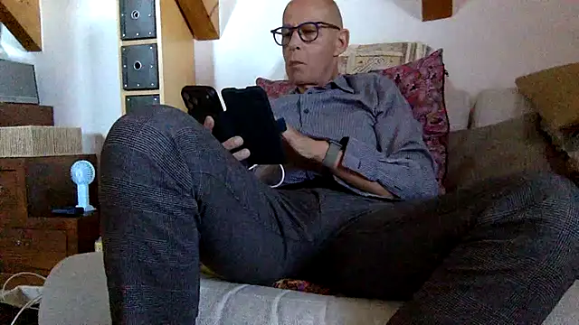 Relnnet webkamerás műsora