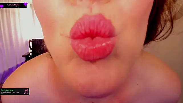 cee2nv – Live XXX-chat