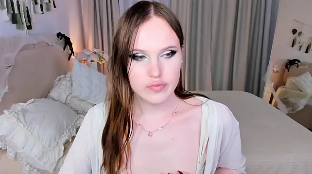 Show modela EffieMinki na web-kameri