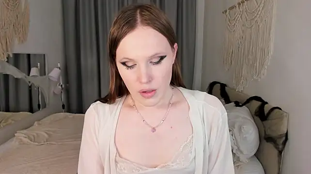 Chat XXX en directo de EffieMinki