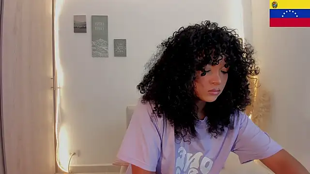 Czat XXX na żywo – mariam_hill