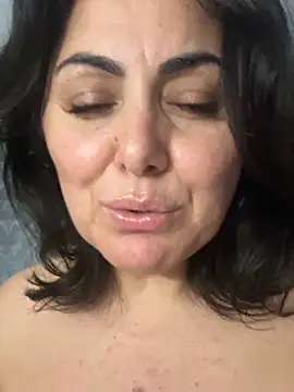 Chat XXX en directo de Emma_roqueen