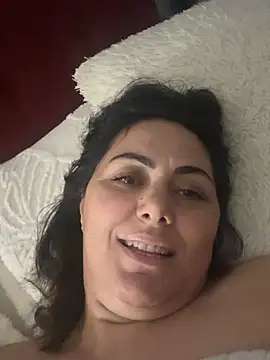 Chatroom XXX en direct de Emma_roqueen