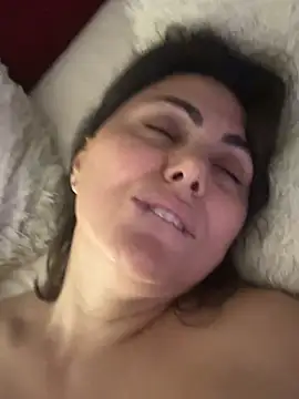Emma_roqueen 网络视讯表演