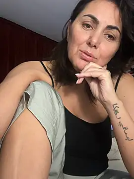 Emma_roqueen Adlı Modelin Canlı XXX Sohbeti