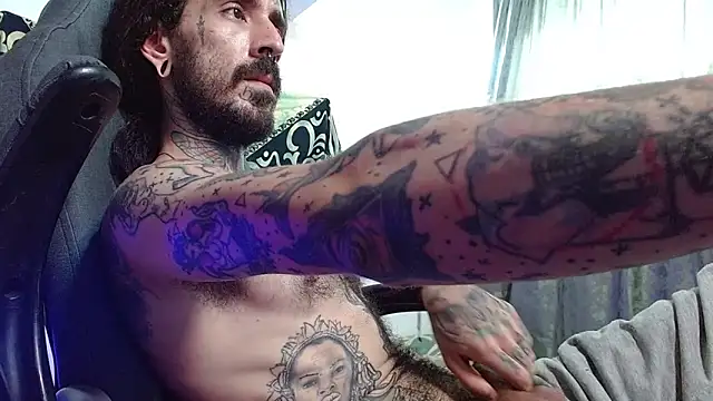 Chatroom XXX en direct de harry_reems1