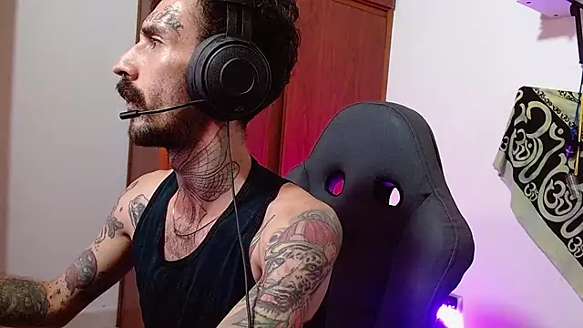 הופעת וובקאם של harry_reems1