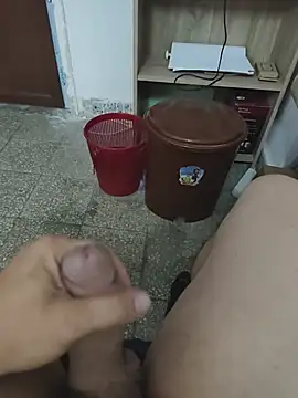 yurasec Show in webcam
