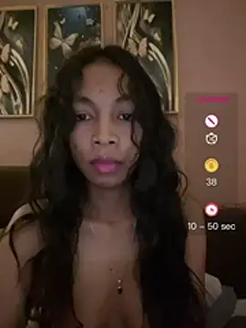 Chat +18 de Lunevia ao vivo
