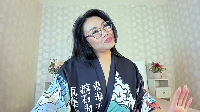NatsumiHun Chat XXX in diretta