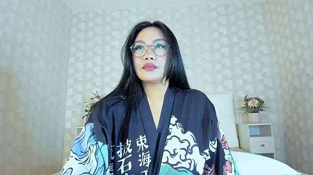 NatsumiHun Adlı Modelin Canlı XXX Sohbeti