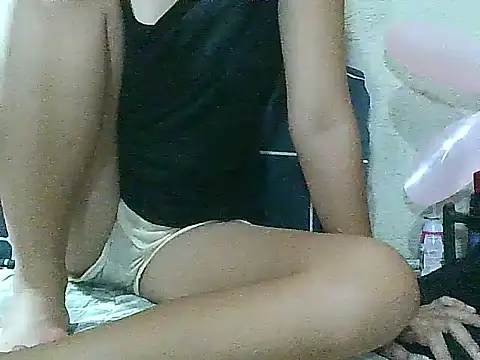 PinaySkinnyGirln Live XXX chat