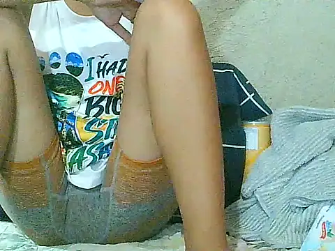 XXX chat uživo modela PinaySkinnyGirl
