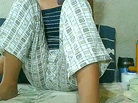 PinaySkinnyGirl – Live XXX-chat