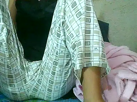 XXX chat uživo modela PinaySkinnyGirl