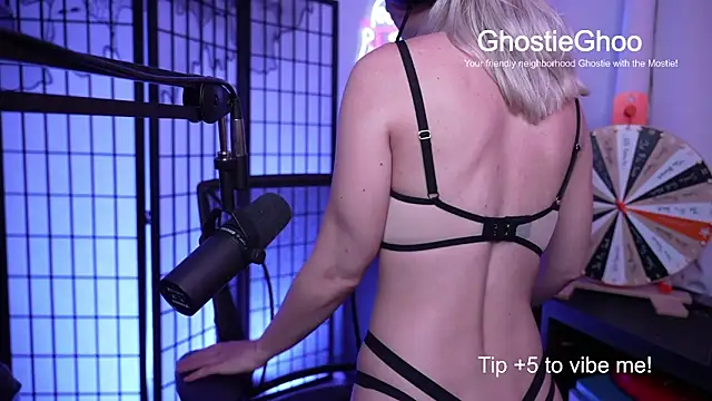 GhostieGhoo Live XXX Chat