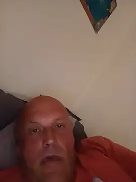 laller1979 webkamerás műsora