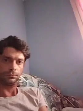 tonnino94 Show Webcam