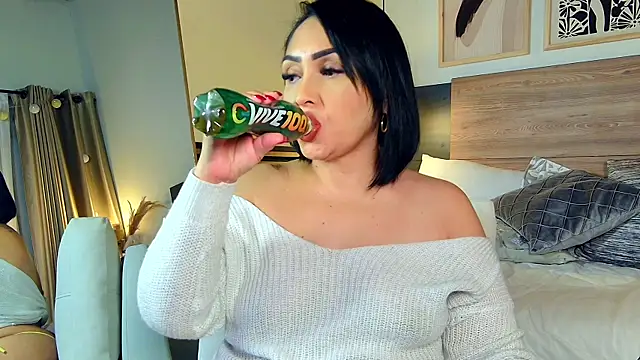 Madissononee Live XXX Chat