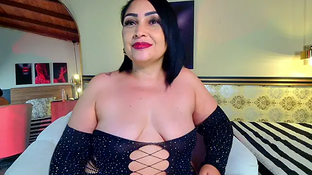 Chat XXX en directo de Madissononee