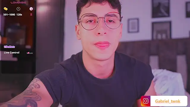 I_Gabriel 在線直播表演