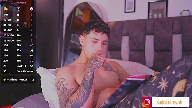 I_Gabriel Pertunjukan Webcam