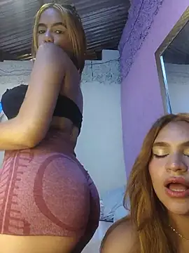 แชท XXX สดของ SexyFriends_