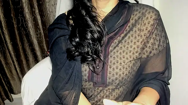 TheShyGirl_ 网络视讯表演