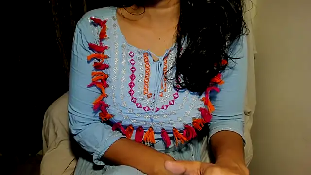 TheShyGirl_'s Live XXX Chat