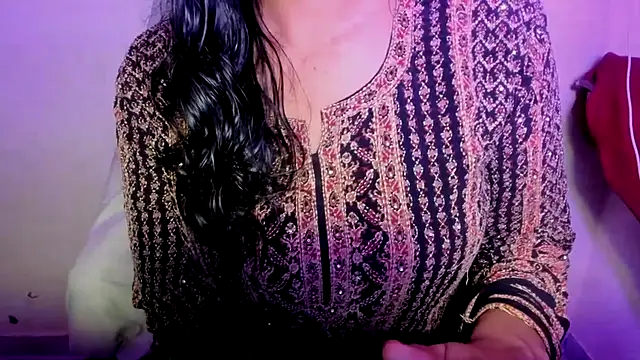 TheShyGirl_'s Live XXX Chat
