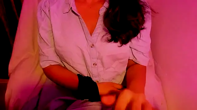 TheShyGirl_ XXX чат на живо