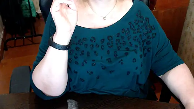 AlisaHot55 Live chatroom