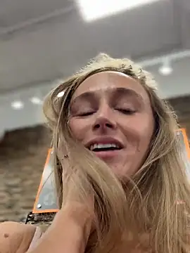 lunagirl13 Webcam show