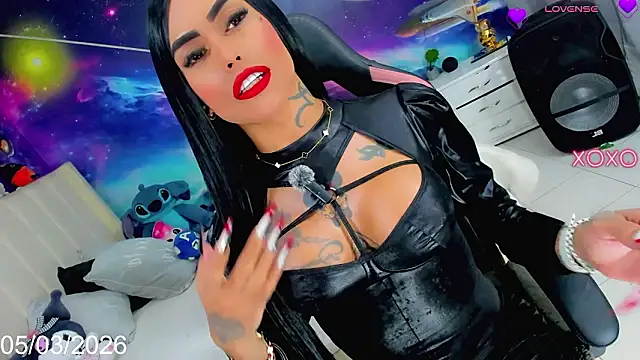 Nella_Dolls webcam show