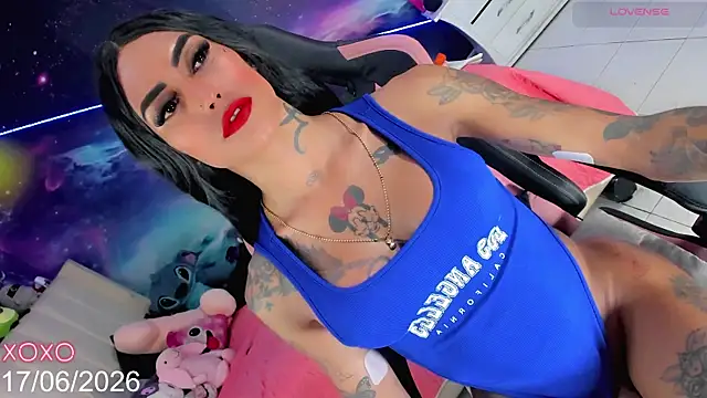 Nella_Dolls Шоу с уебкамера