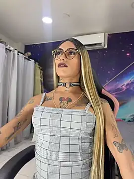 Nella_Dolls' Webcam Show