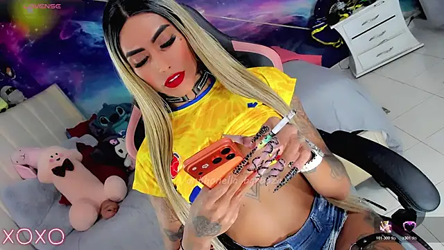 Nella_Dolls' Webcam Show