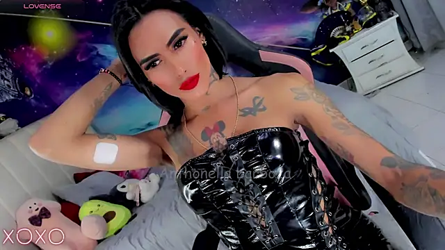 عرض كام Nella_Dolls
