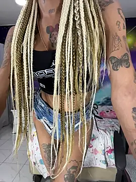عرض كام Nella_Dolls