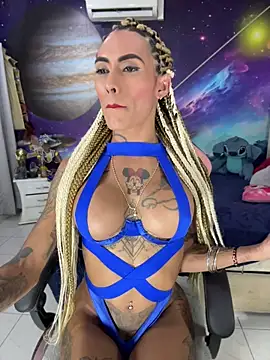 Show modela Nella_Dolls na web-kameri
