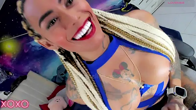 Nella_Dolls Webcamshow