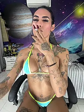 عرض كام Nella_Dolls