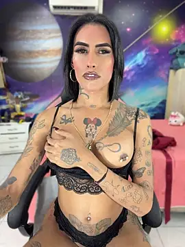 Nella_Dolls Show Webcam