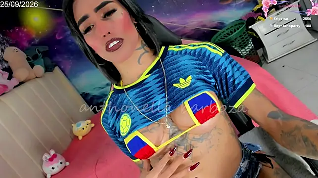 Nella_Dolls' Webcam Show