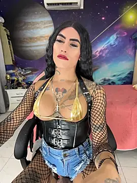 הופעת וובקאם של Nella_Dolls